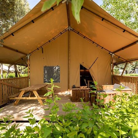 ואדה Camping Campo Dei Fiori - Glamping4All מראה חיצוני תמונה