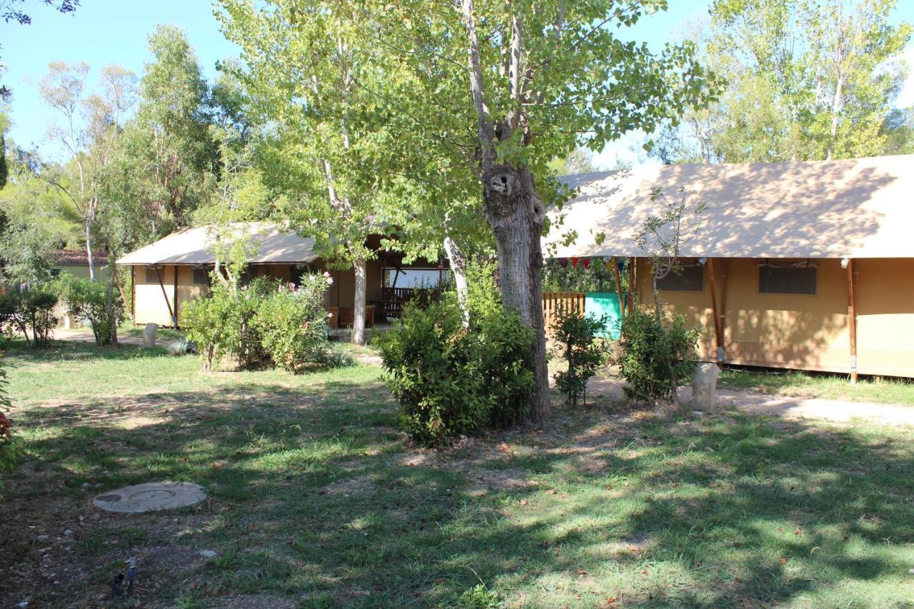 ואדה Camping Campo Dei Fiori - Glamping4All מראה חיצוני תמונה
