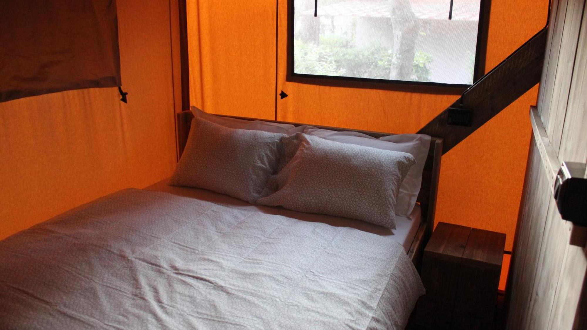 ואדה Camping Campo Dei Fiori - Glamping4All מראה חיצוני תמונה